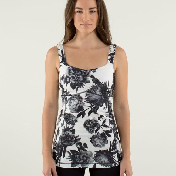 Lululemon Aria Tank II Brisk Bloom Black White/White Size 8 - Picture 11 of 13